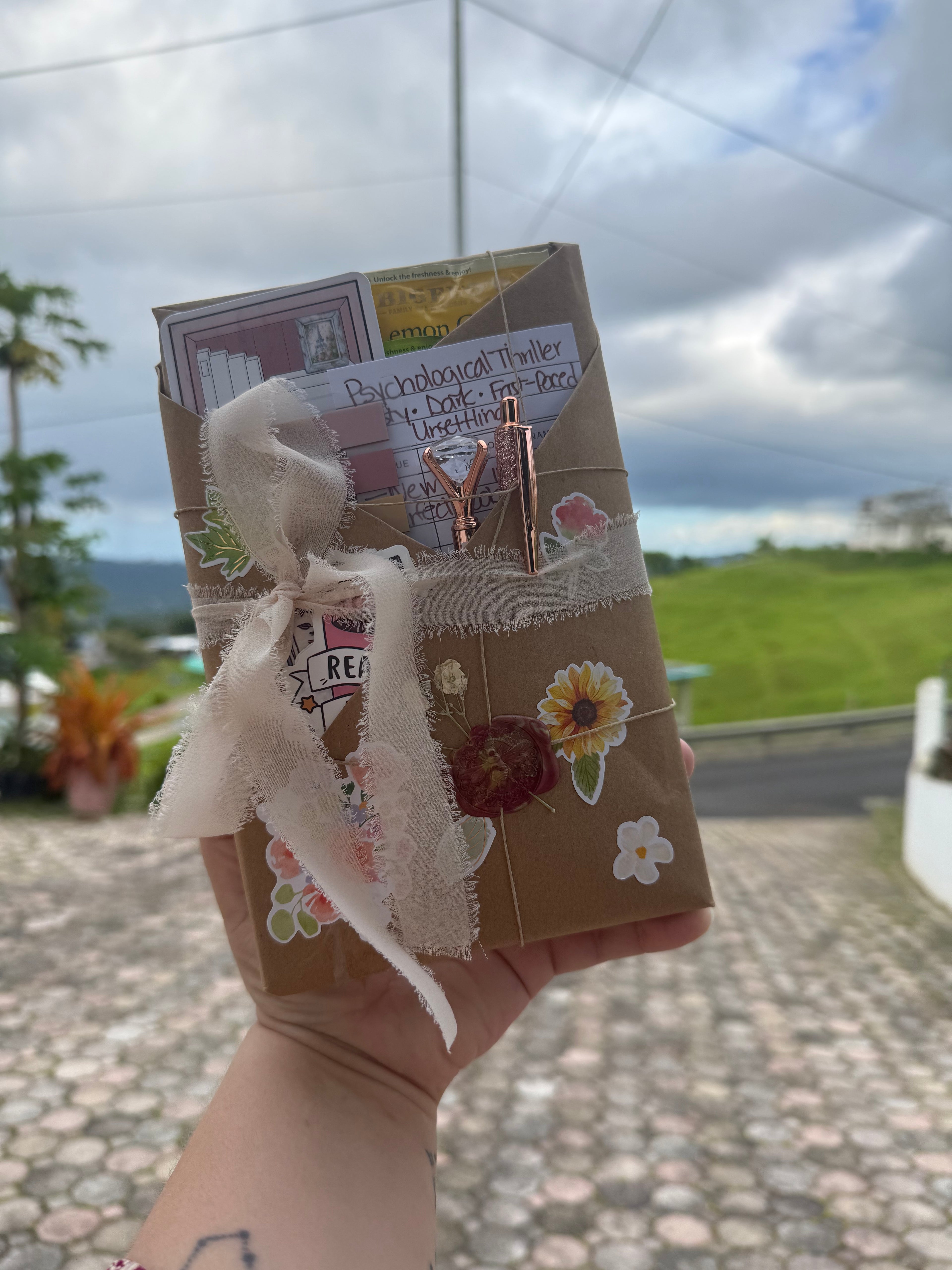 Cita a Ciegas con un libro Pre-amado